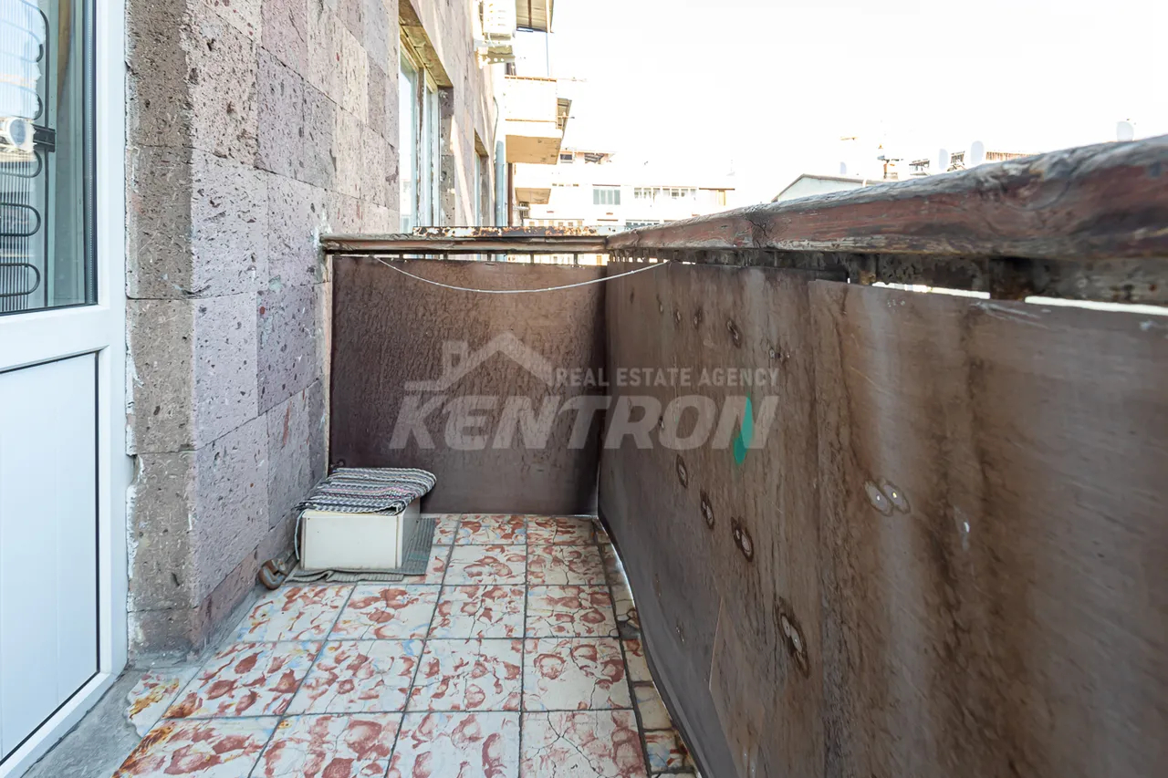 3 bedroom apartment for sale Nalbandyan St, Center Yerevan, 157228