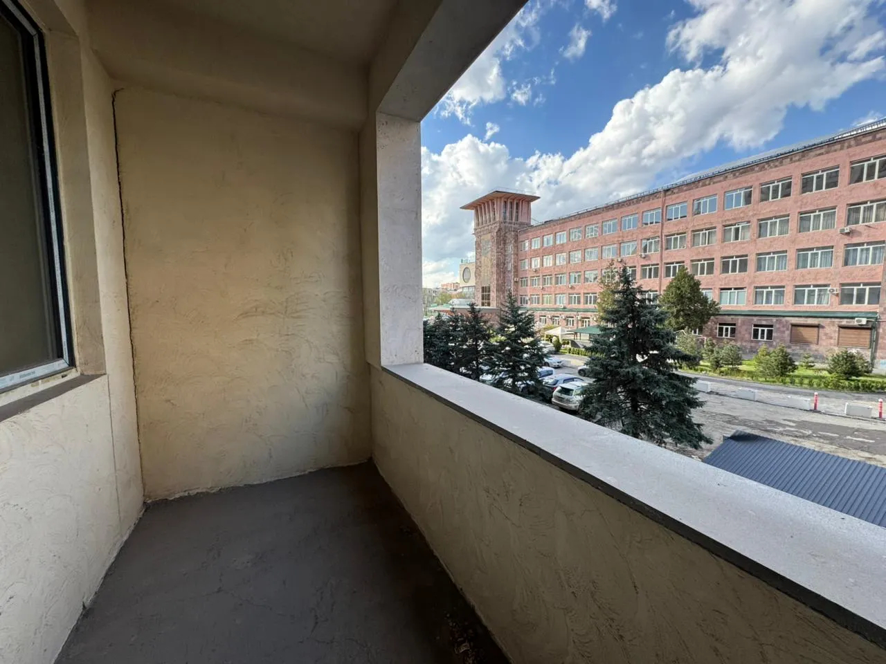 2 bedroom apartment for sale Fuchik St, Ajapnyak Yerevan, 160119