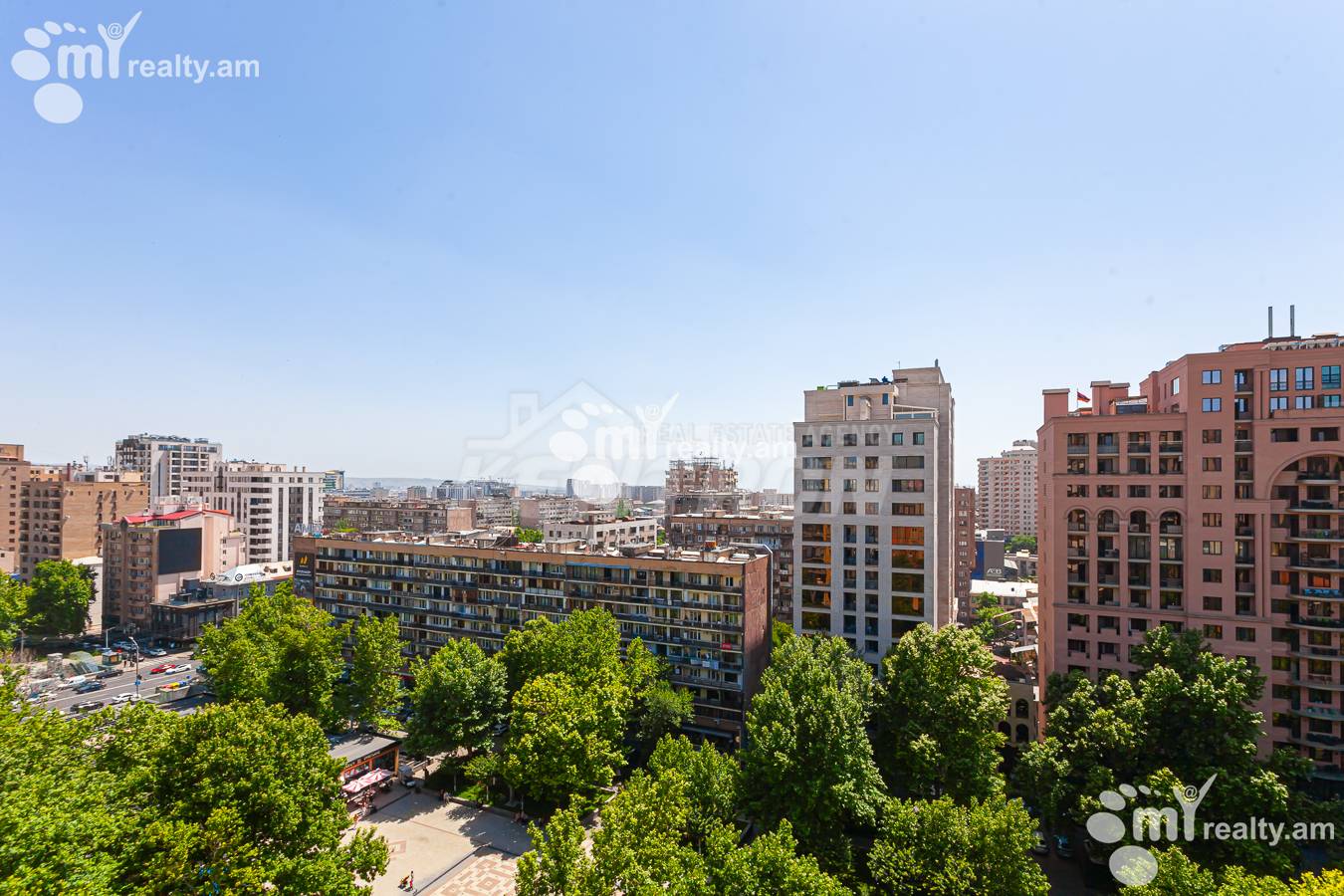 3 bedroom apartment for sale Aram St, Center Yerevan, 156336