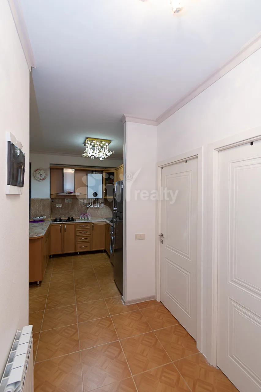 2 bedroom apartment for rent خیابان آنتارایین, مرکز شهر ایروان, 159539