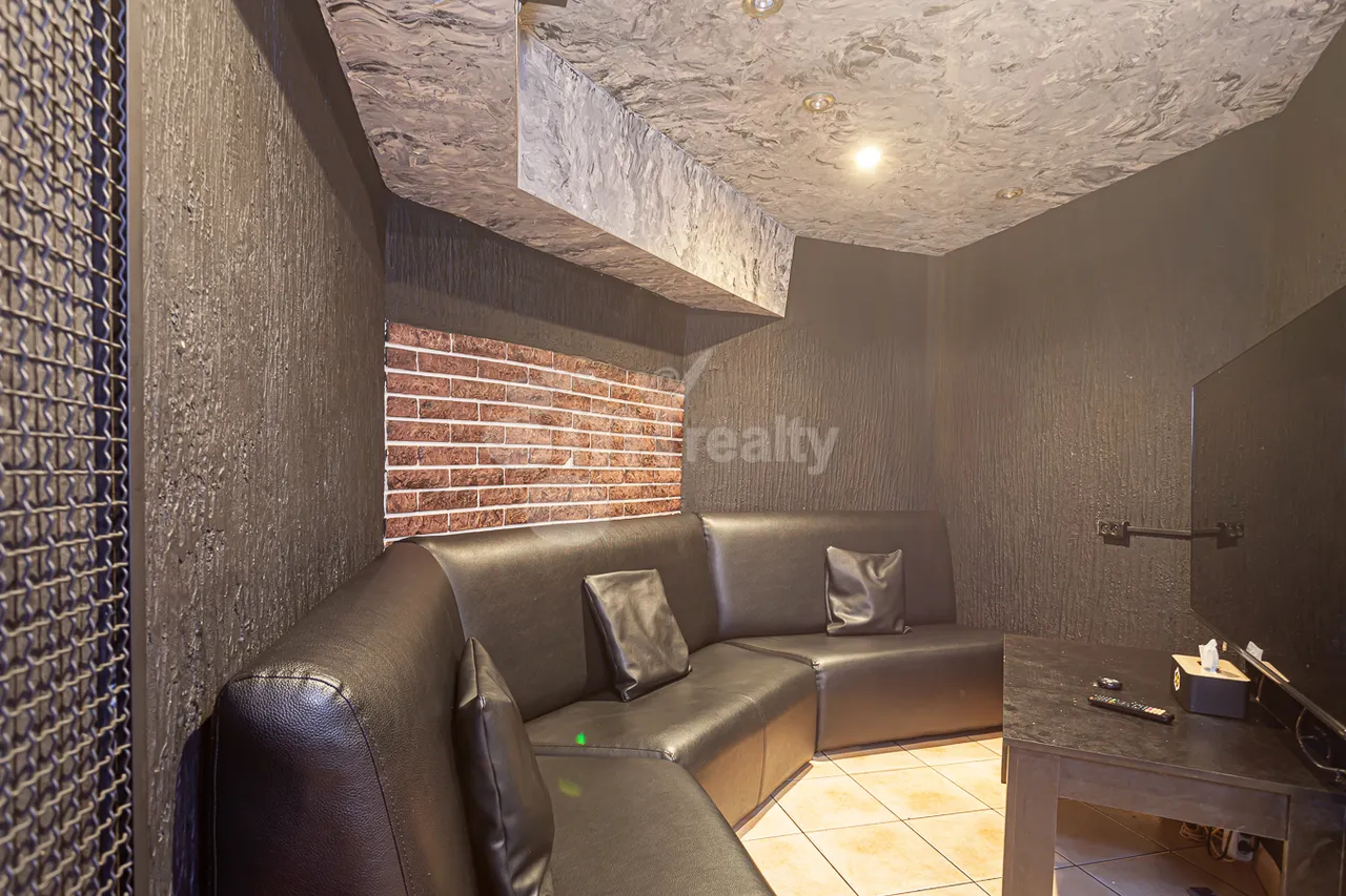 Commercial property for sale Tumanyan St, Center Yerevan, 160817