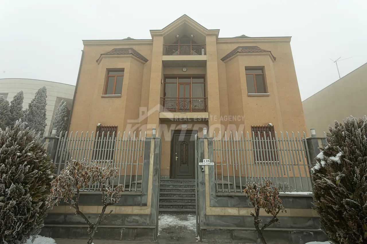 House for sale Tsarav Aghbyur St, Awan Yerevan, 159130