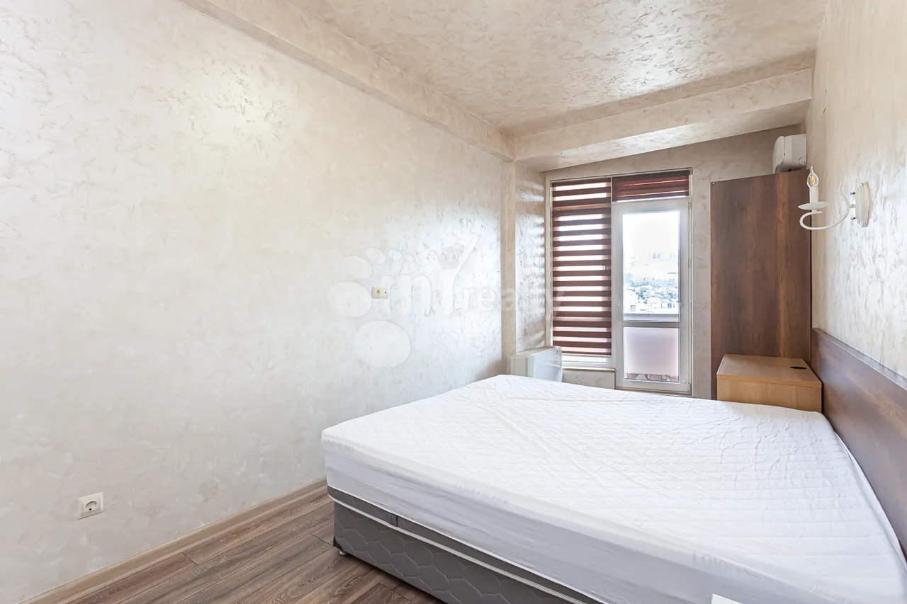 3 bedroom apartment for rent Sayat-Nova Ave, Center Yerevan, 161967