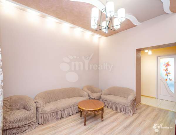 3-senyakanoc-bnakaran-vacharq-Yerevan-Arabkir