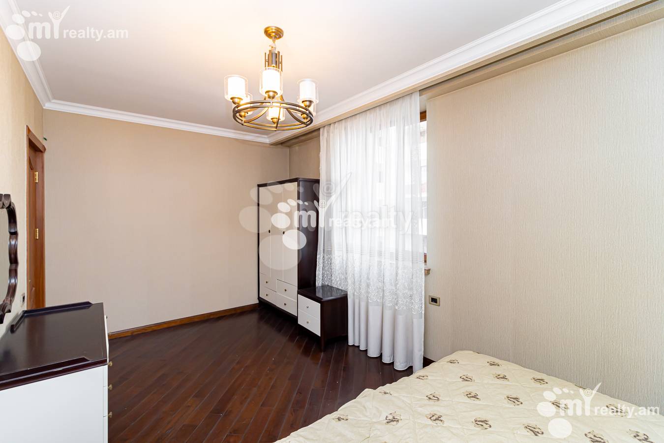 3 bedroom apartment for sale Aram St, Center Yerevan, 155508