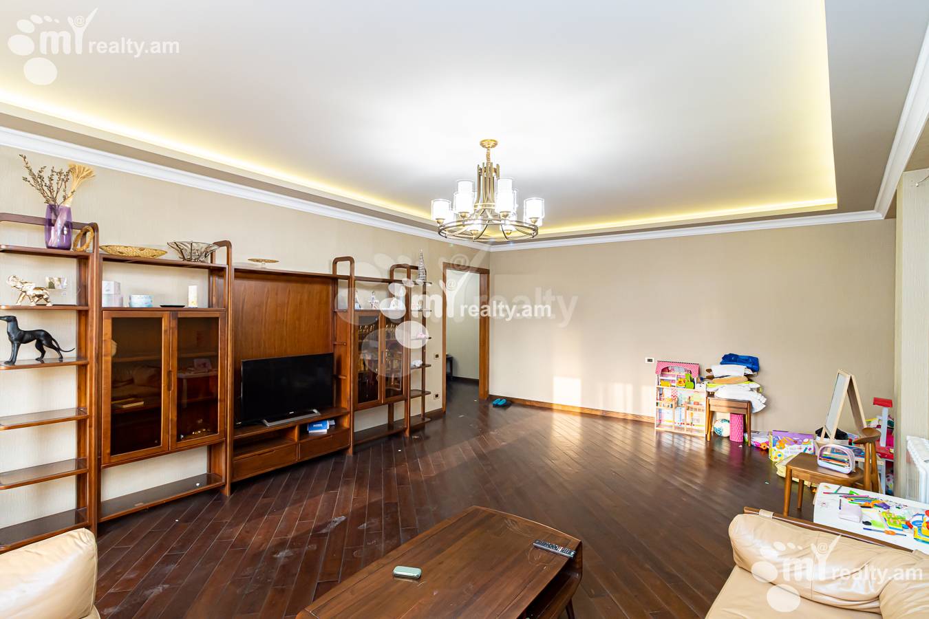 3 bedroom apartment for sale Aram St, Center Yerevan, 155508