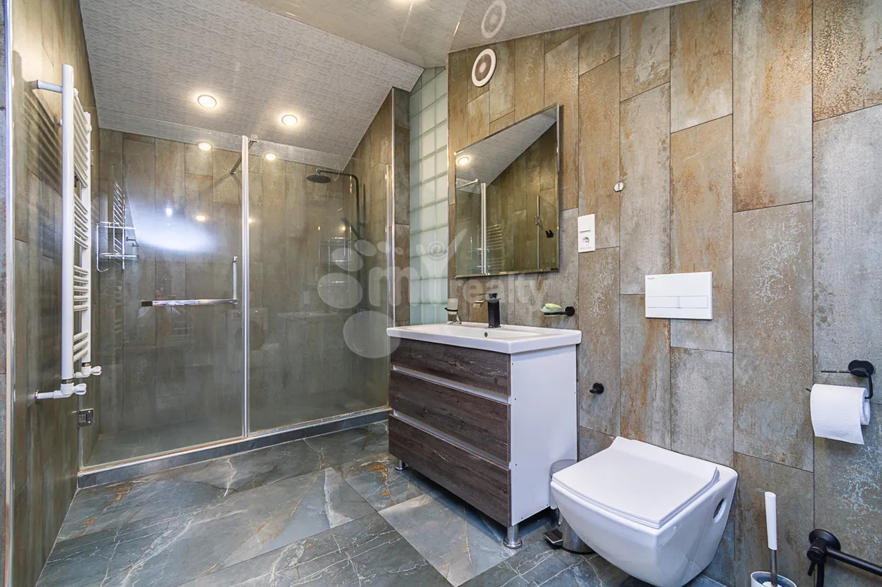 2 bedroom apartment for sale خیابان کیِفیان, عربگیر ایروان, 160937