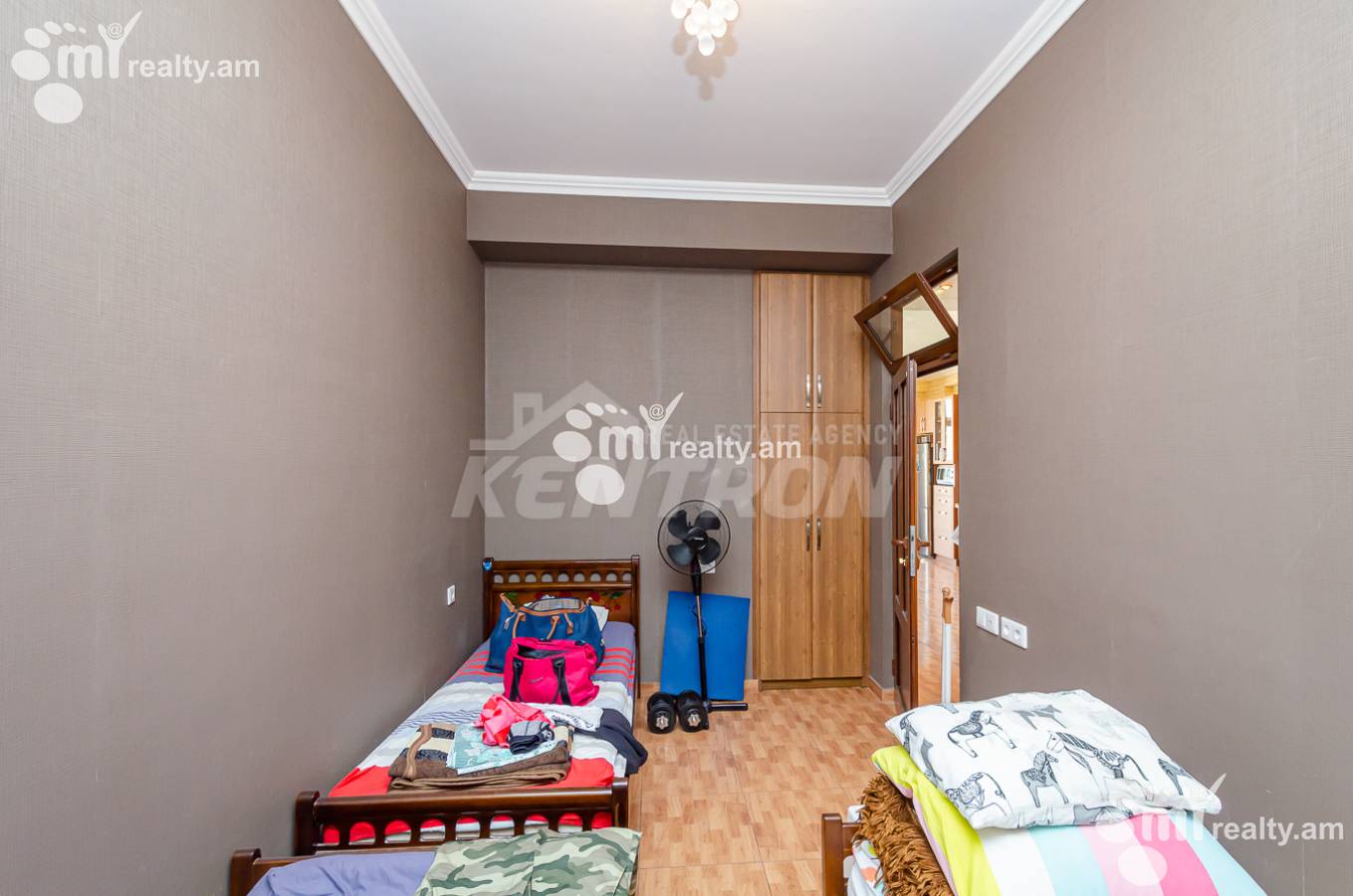 Купить 2 комнатную квартиру Арам ул, Центр Ереван, 152025