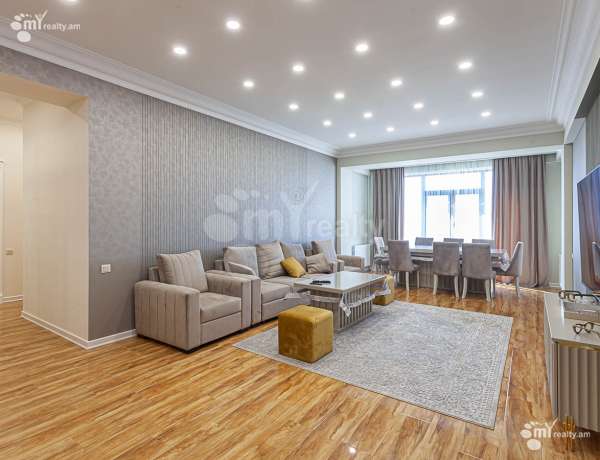 varcov-bnakaran-norakaruycum/2-senyakanoc/Malkhasiants+St/Arabkir/Yerevan