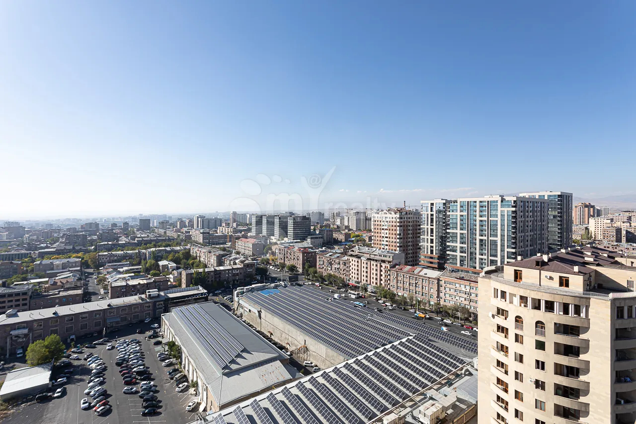 4 bedroom apartment for sale خیابان کومیتاس, عربگیر ایروان, 159057