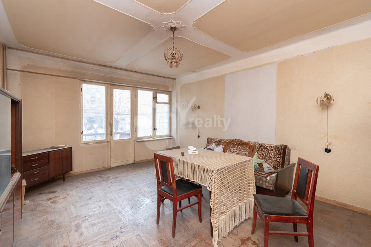 2 bedroom apartment for sale Mashtots Ave, Center Yerevan, 158627