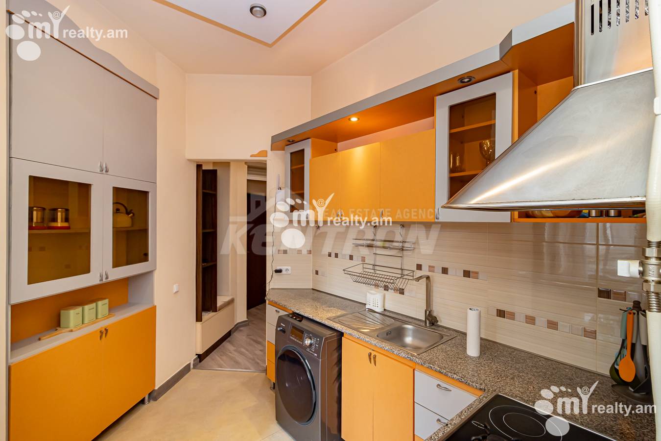 3 bedroom apartment for sale Mashtots Ave, Center Yerevan, 147810