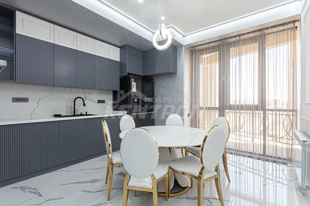 4 bedroom apartment for rent Sasna Тsrer St, Dawtaschen Yerevan, 158983