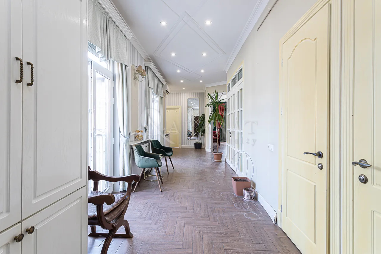 4 bedroom apartment for rent Pushkin St, Center Yerevan, 158794