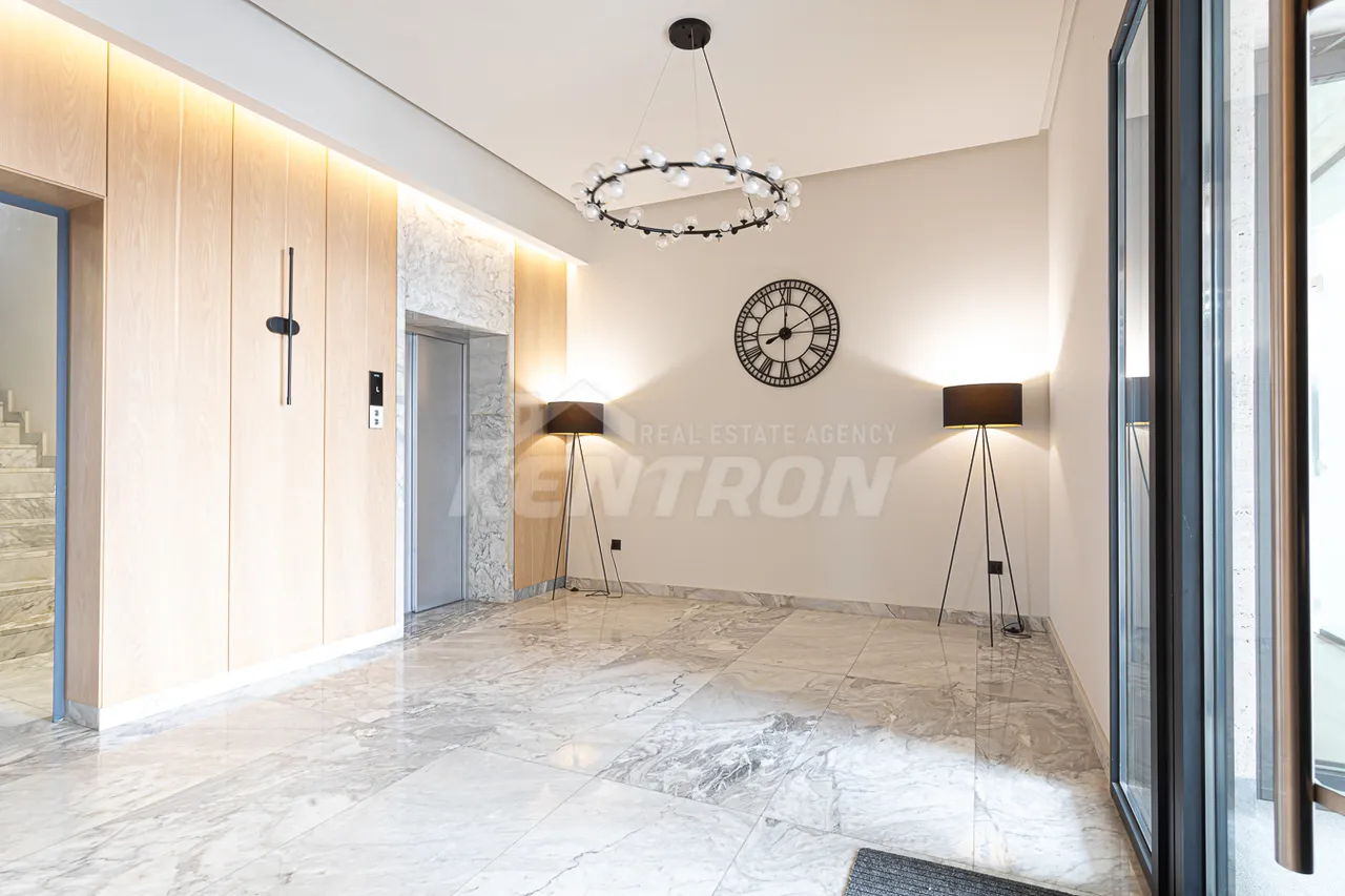 4 bedroom apartment for sale خیابان لئونید اغالدیان, مرکز شهر ایروان, 157990