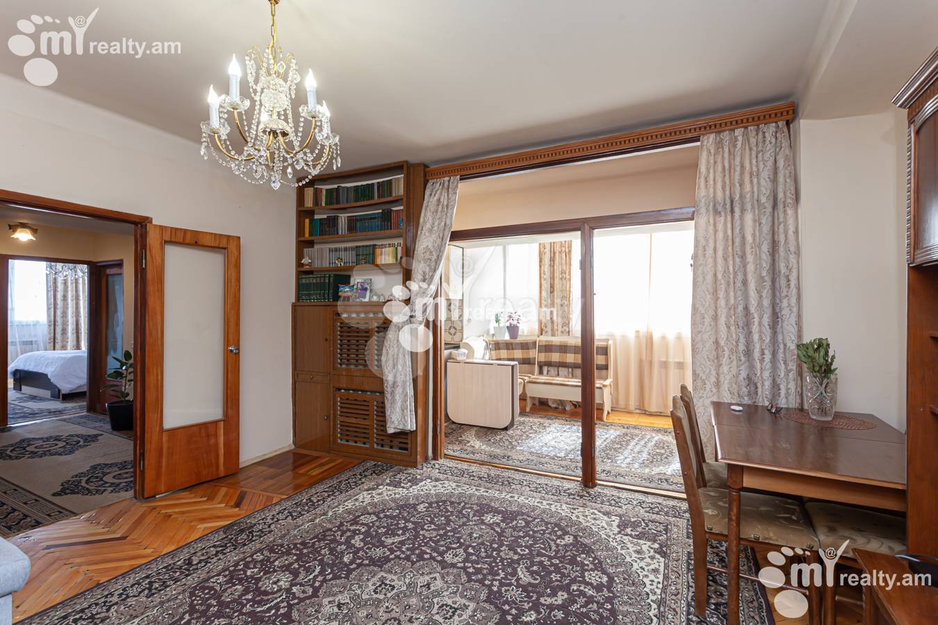 3 bedroom apartment for sale خیابان سایات نووآ, مرکز شهر ایروان, 150921