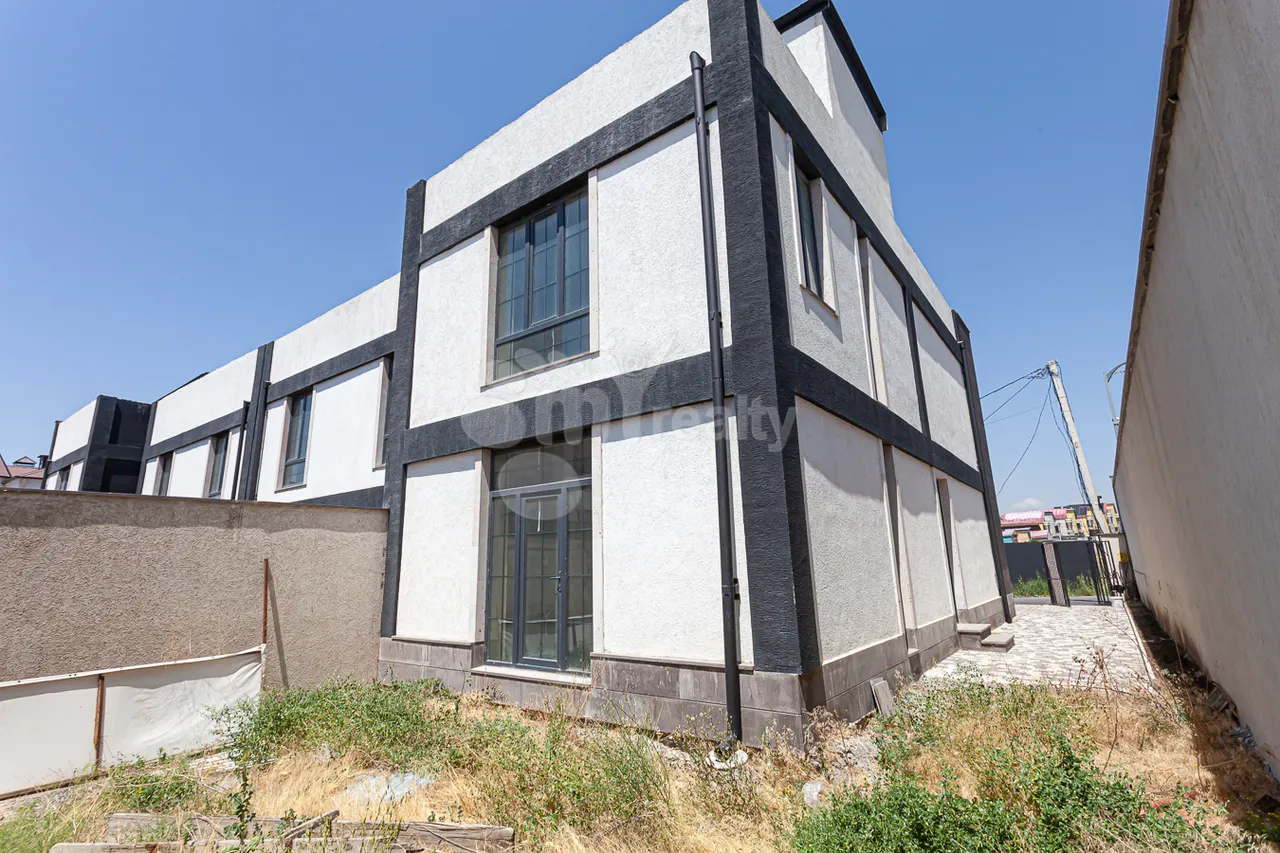 Առանձնատուն  Գ 1 թաղ., Աջափնյակ Երևան, 161258