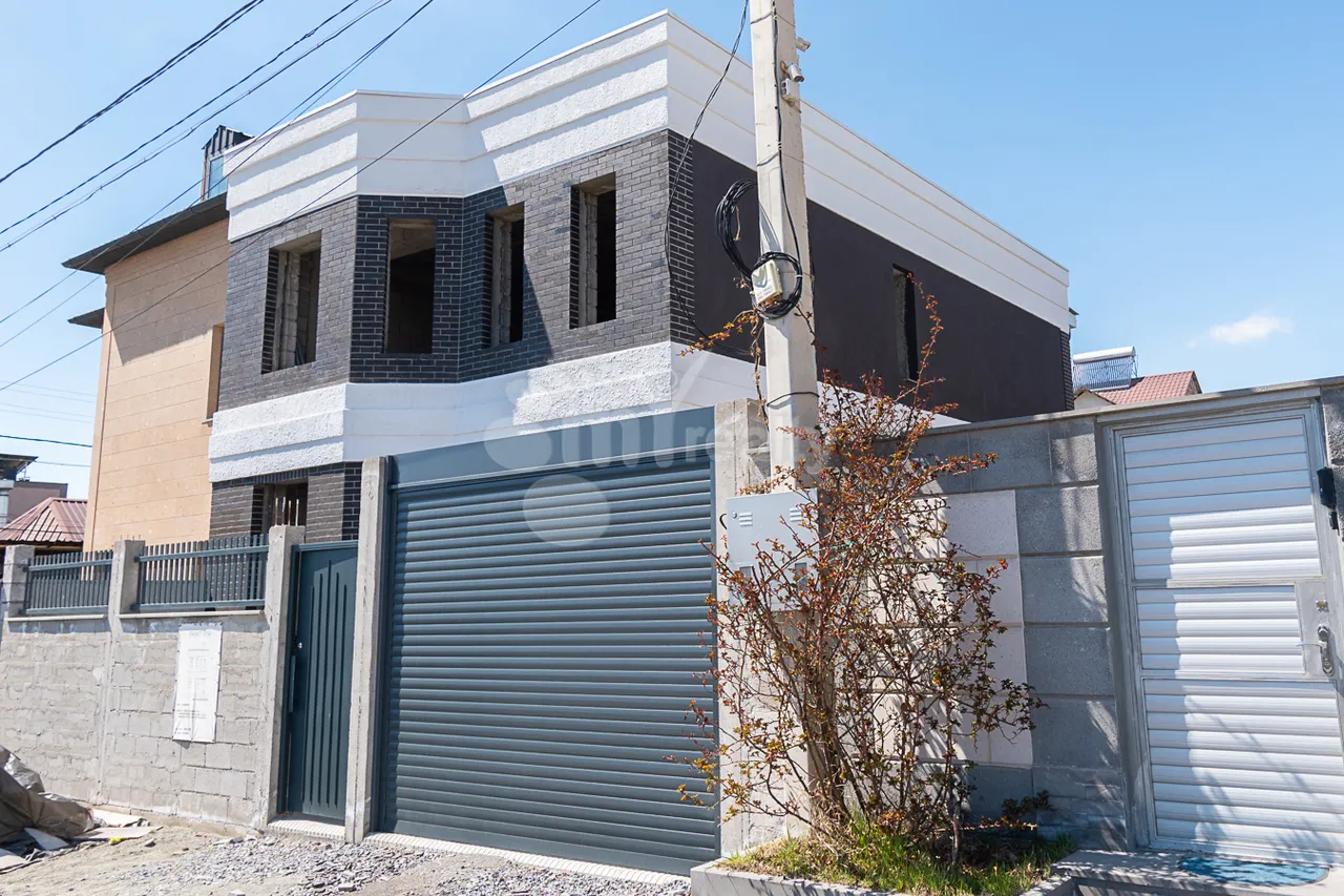 House for sale Gevorgyan st, Davtachène Yerevan, 160085