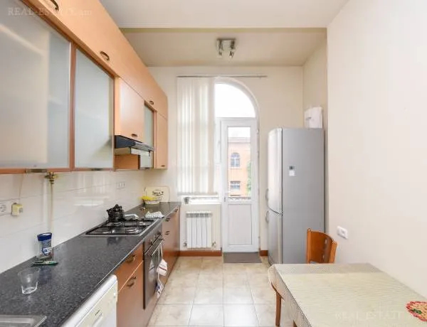 2 bedroom apartment for rent Spendiaryan St, Center Yerevan, 160954