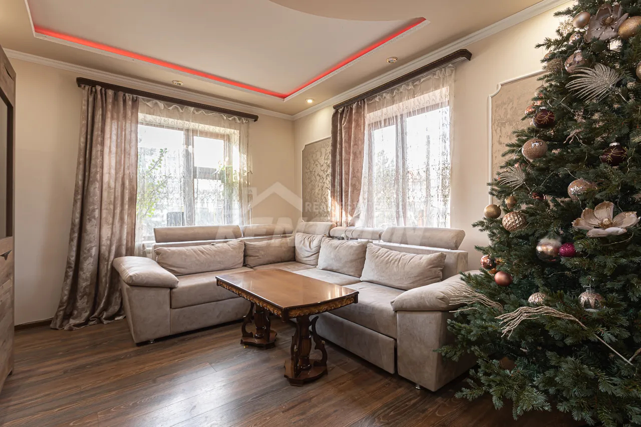 House for sale Paruyr Sevak dis. 1st street, Awan Yerevan, 158500