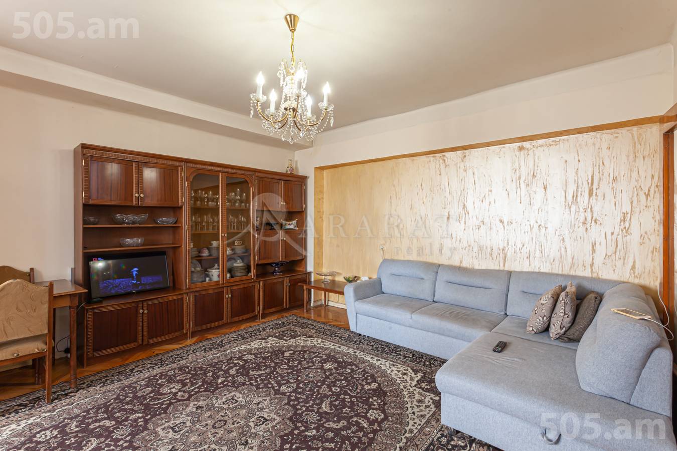 Купить 3 комнатную квартиру Саят-Нова пр, Центр Ереван, 150919