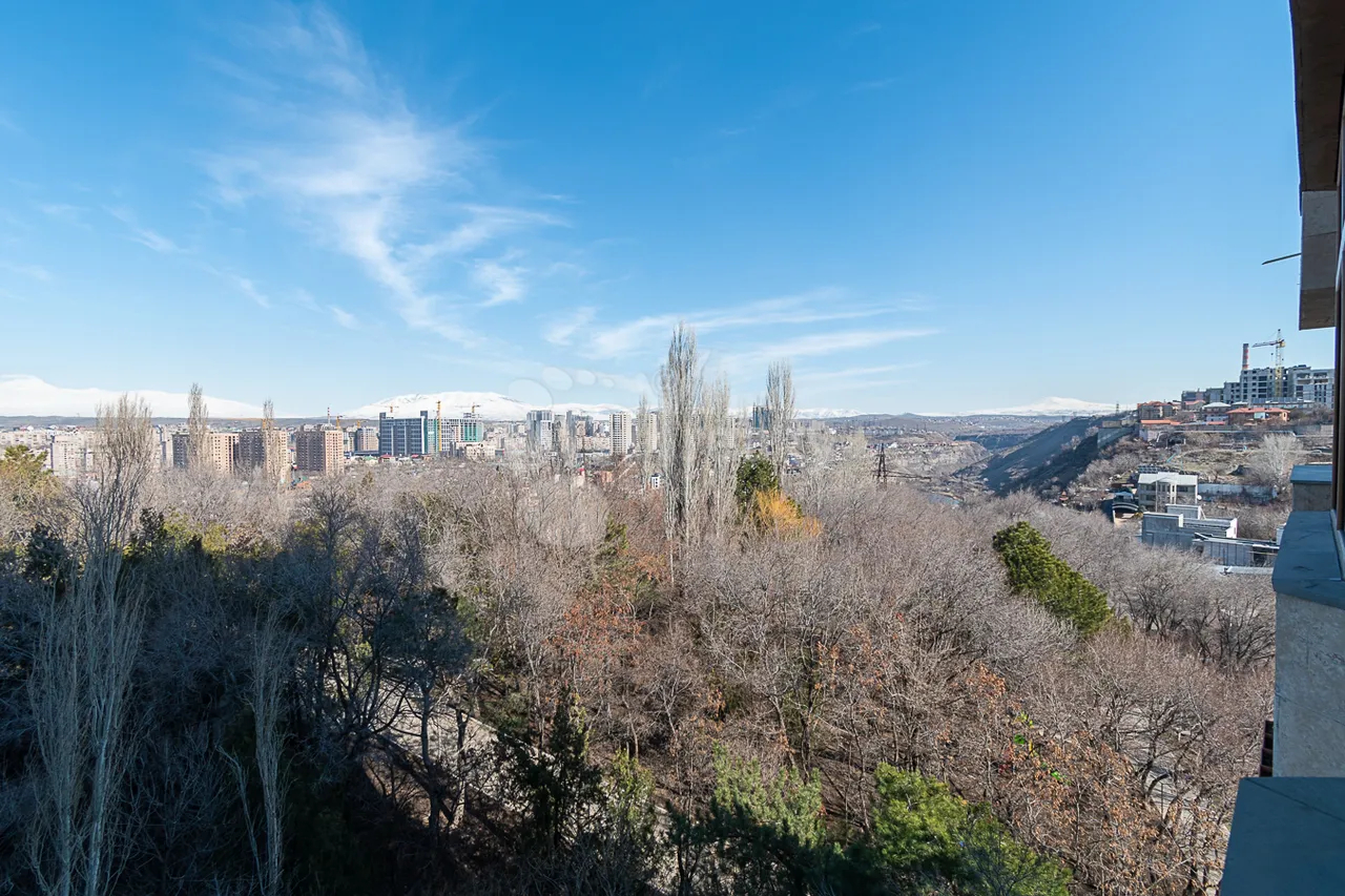 2 սենյականոց բնակարան  Վ.Փափազյան փող, Արաբկիր Երևան, 159652