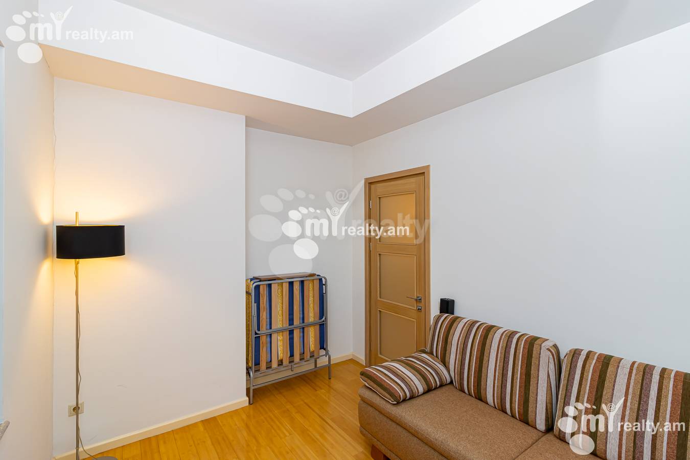 3 bedroom apartment for sale Northern (Hyusisayin)  Ave, Center Yerevan, 146528