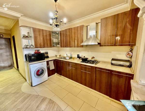 3-senyakanoc-bnakaran-vacharq-Yerevan-Arabkir