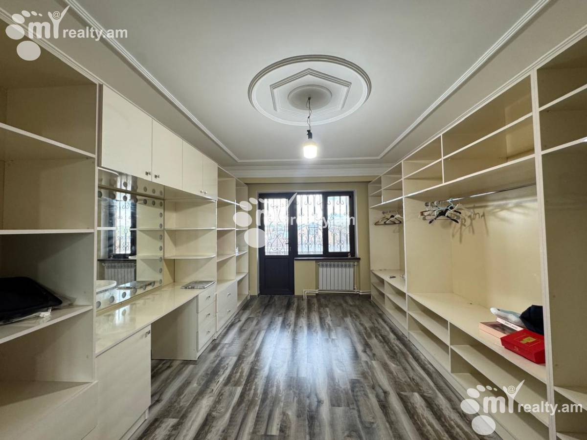 Առանձնատուն  Եղվարդ, Եղվարդ Կոտայք, 160147