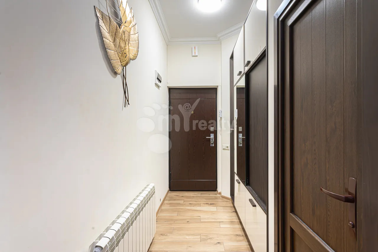 3 bedroom apartment for sale Tsitsernakaberd Highway, Center Yerevan, 159521