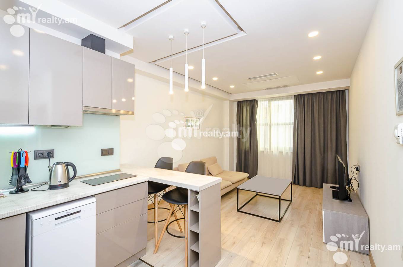 2 bedroom apartment for sale Koghbatsi St, Center Yerevan, 152938