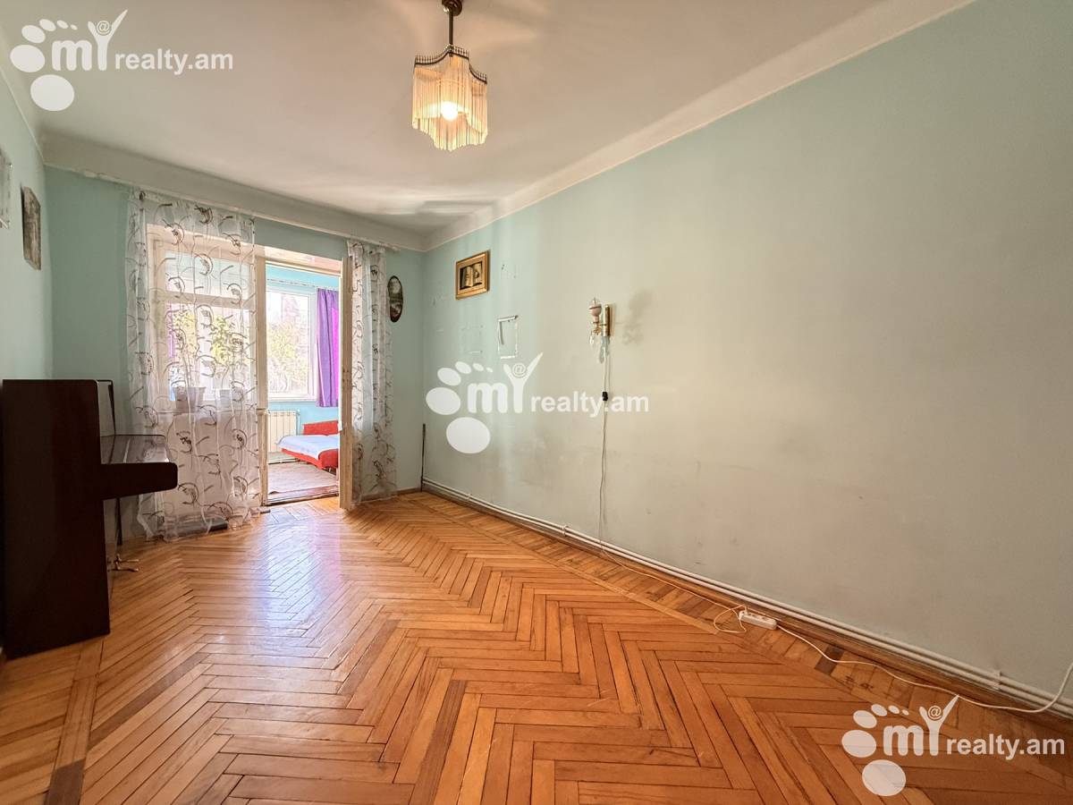 3 սենյականոց բնակարան  Ա. Խաչատրյան փող, Արաբկիր Երևան, 157133