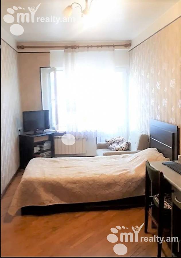 3 bedroom apartment for sale E. Qochar St, Center Yerevan, 138192