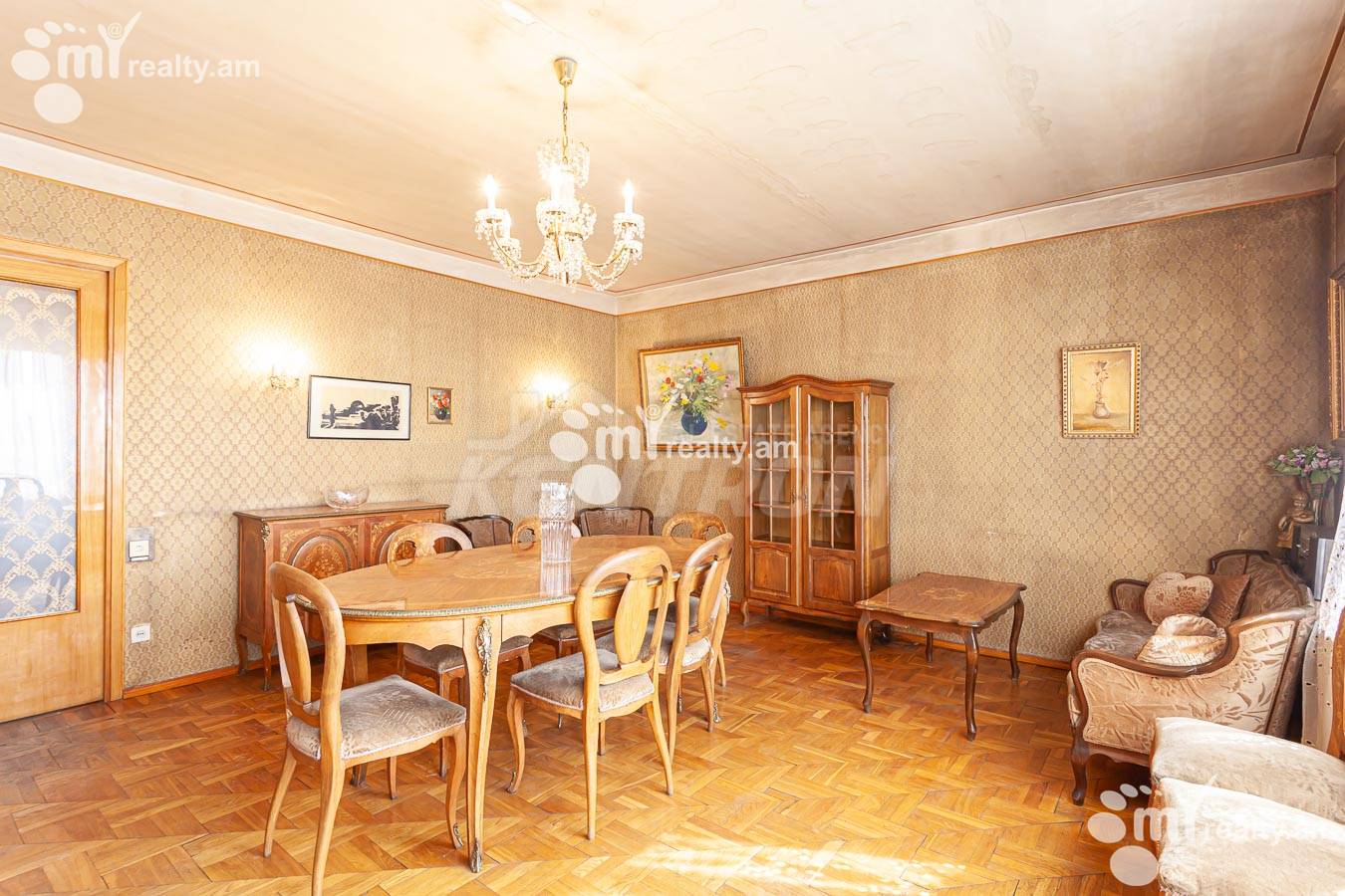 Купить 4 комнатную квартиру Таманян ул, Центр Ереван, 145123