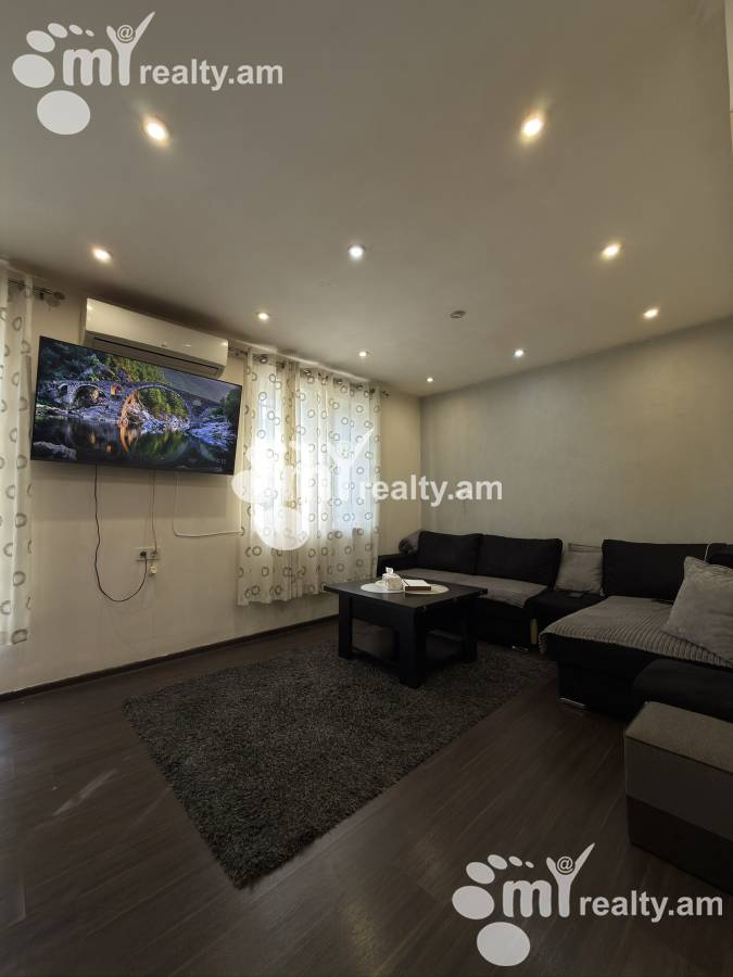 1 bedroom apartment for sale خیابان هالابیان, آچاپنیاک ایروان, 159878