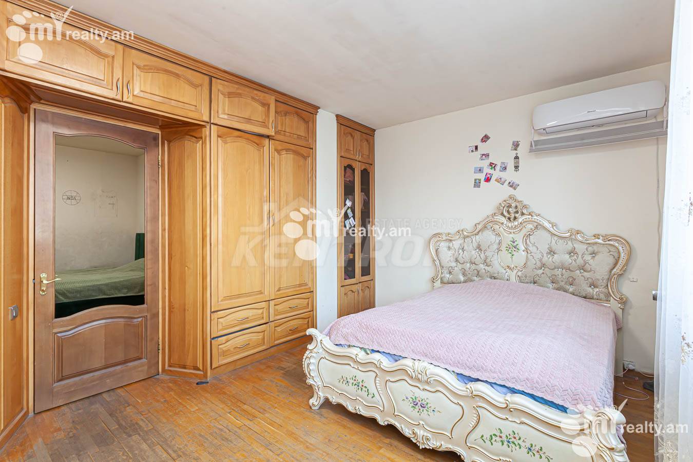 4 bedroom apartment for sale Sayat-Nova Ave, Center Yerevan, 153970