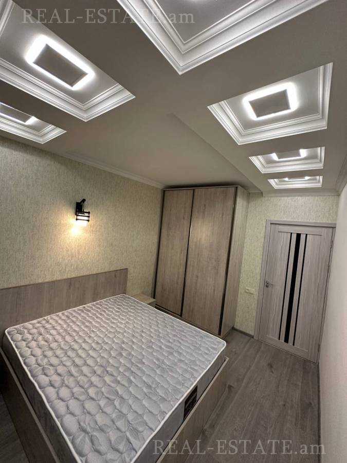 Купить 3 комнатную квартиру В.Вагаршян ул, Арабкир Ереван, 134629