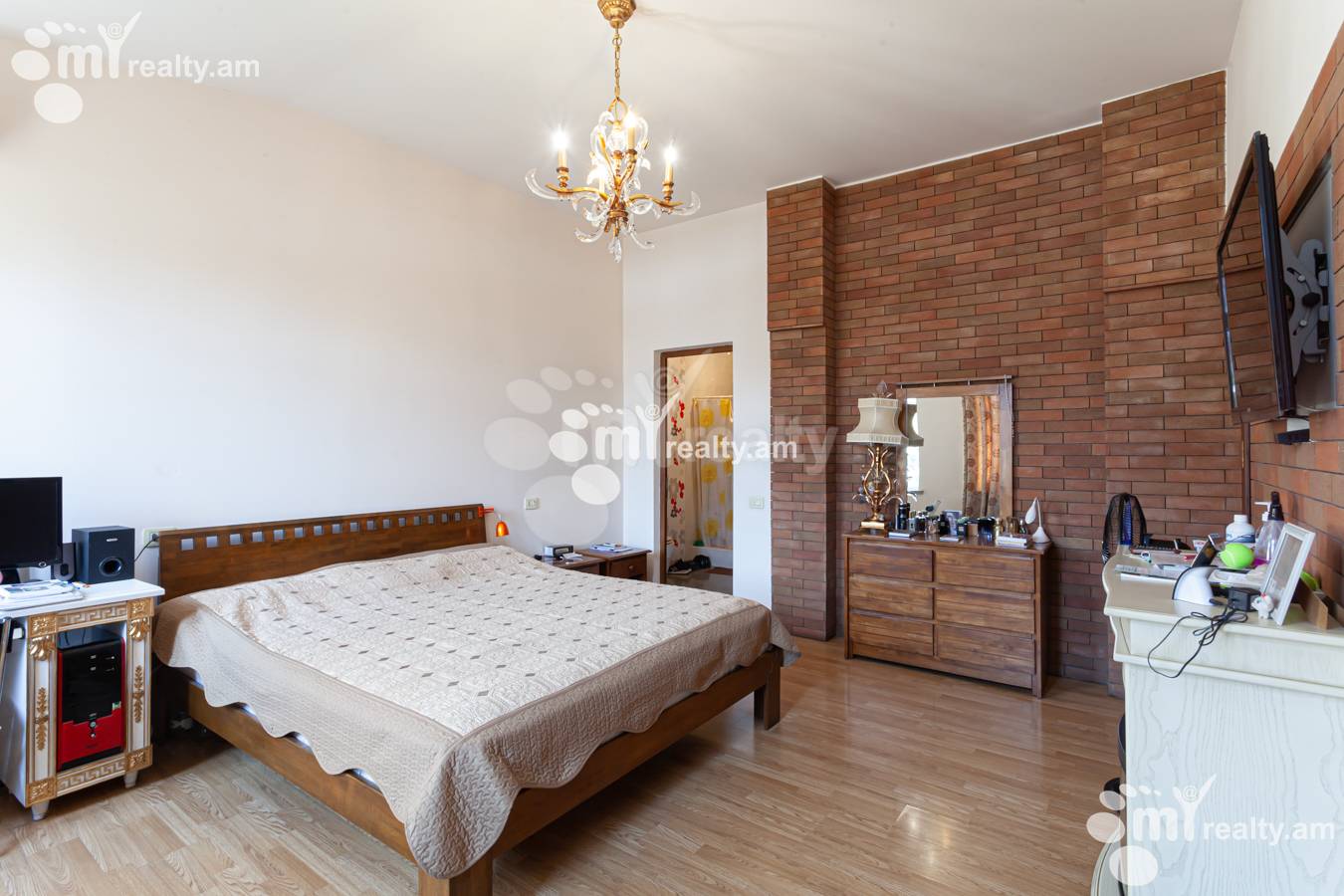 4 bedroom apartment for sale Pushkin St, Center Yerevan, 151857