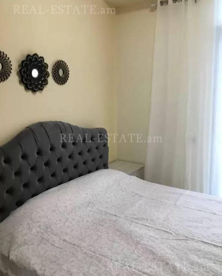 2 bedroom apartment for sale خیابان کومیتاس, عربگیر ایروان, 100723