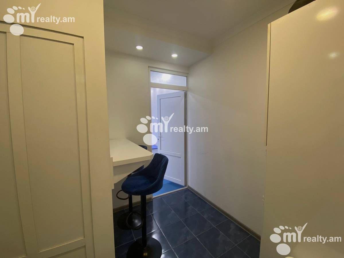 Commercial for sale خیابان برادران اوربِلی, عربگیر ایروان, 155340