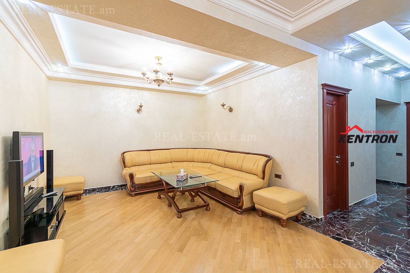 4 bedroom apartment for sale Abovyan St, Center Yerevan, 130137