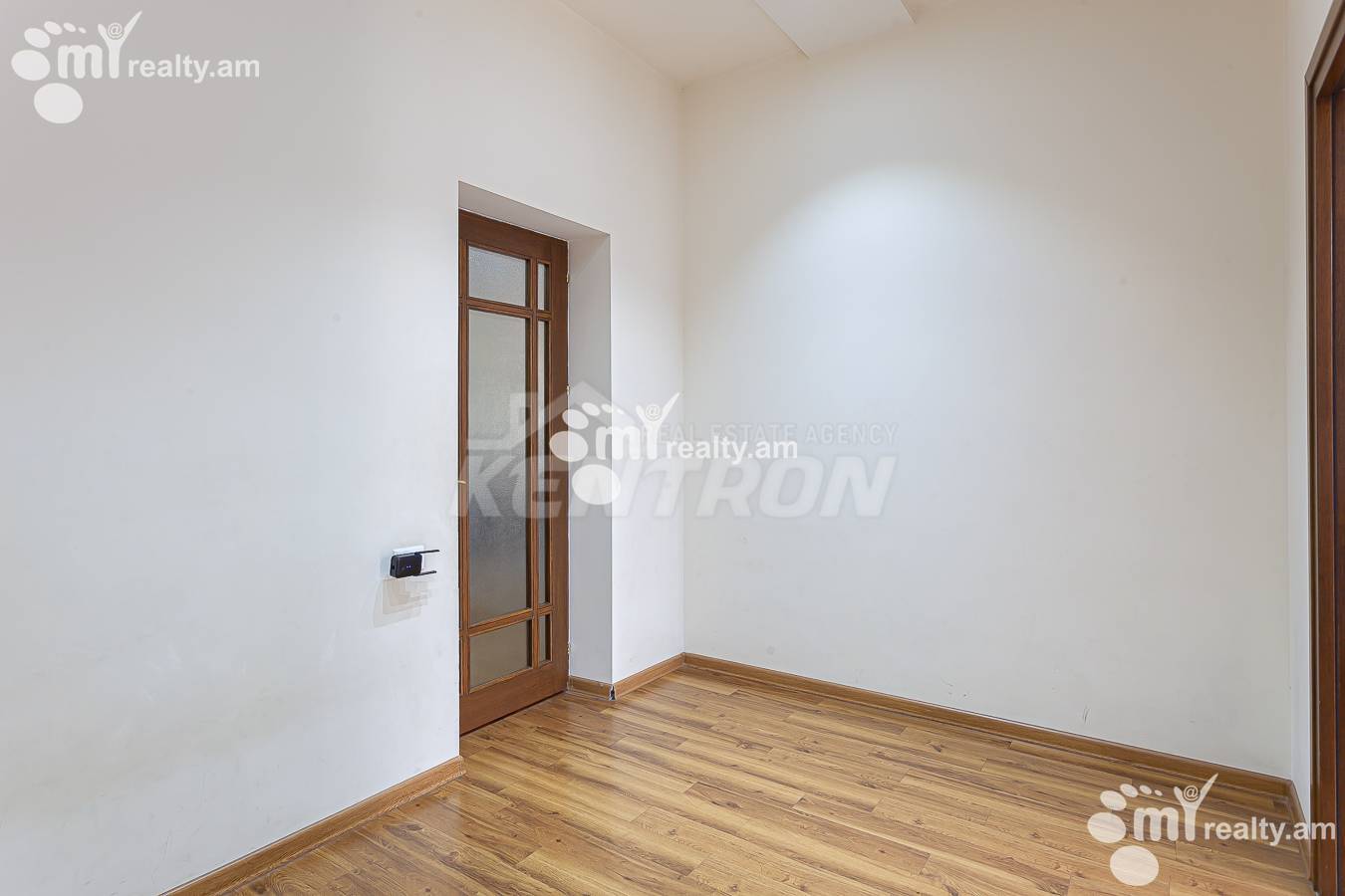 3 bedroom apartment for sale Tumanyan St, Center Yerevan, 145339