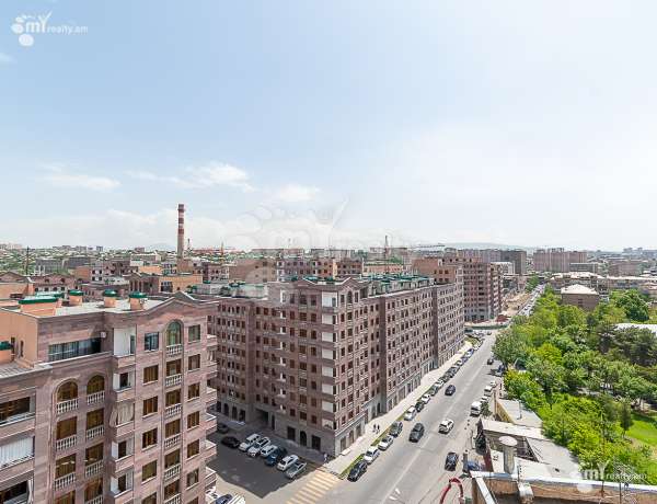 kupit-kvartiru/3-komnatnaya/Adonts+St/Arabkir/Yerevan