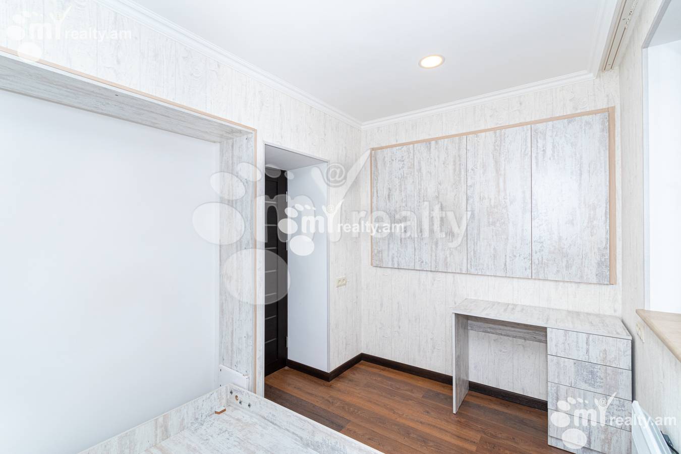 3 bedroom apartment for sale Tumanyan St, Center Yerevan, 135235