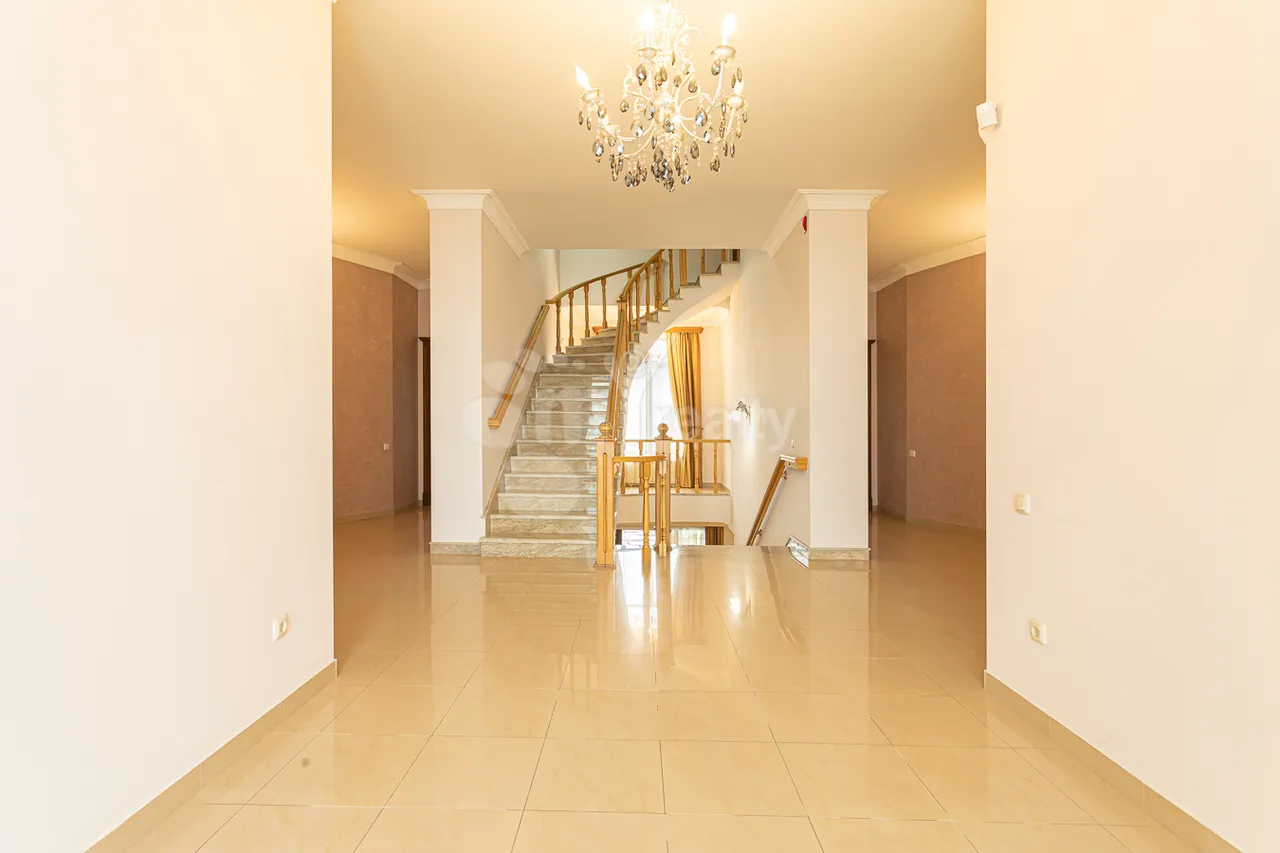 House for sale Tsarav Aghbyur St, Avan Yerevan, 159132