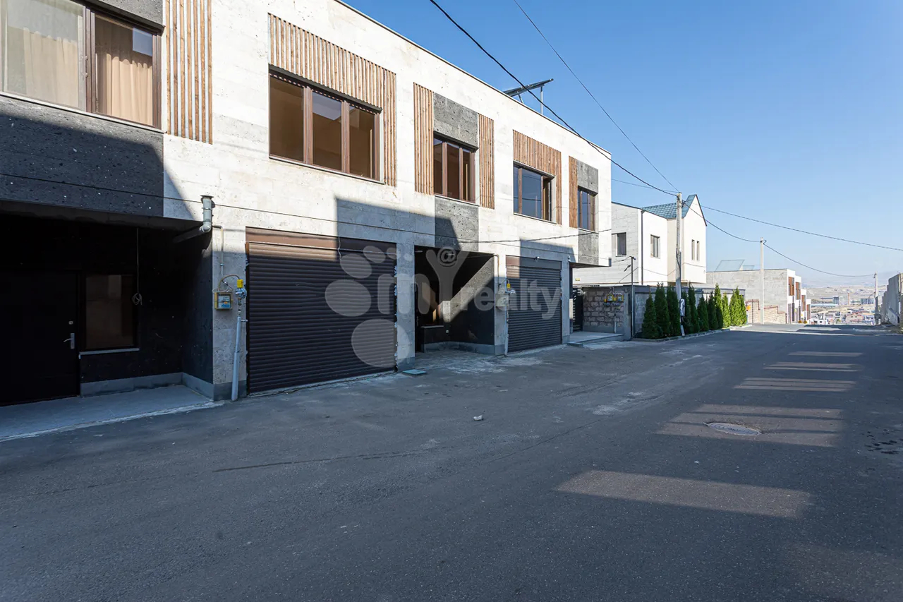 House for sale N. Safaryan St, Awan Yerevan, 157662