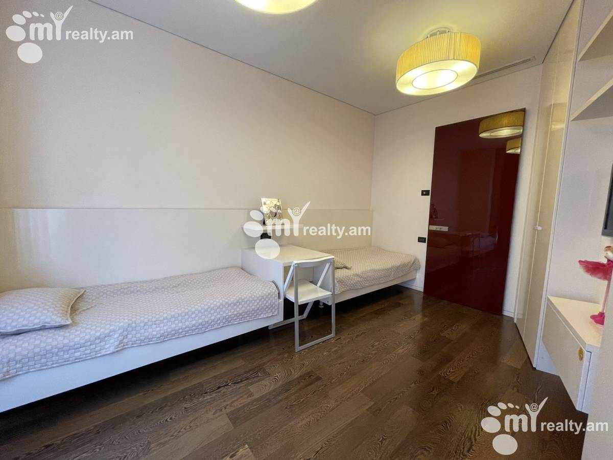 Купить 4 комнатную квартиру Северный пр, Центр Ереван, 156445