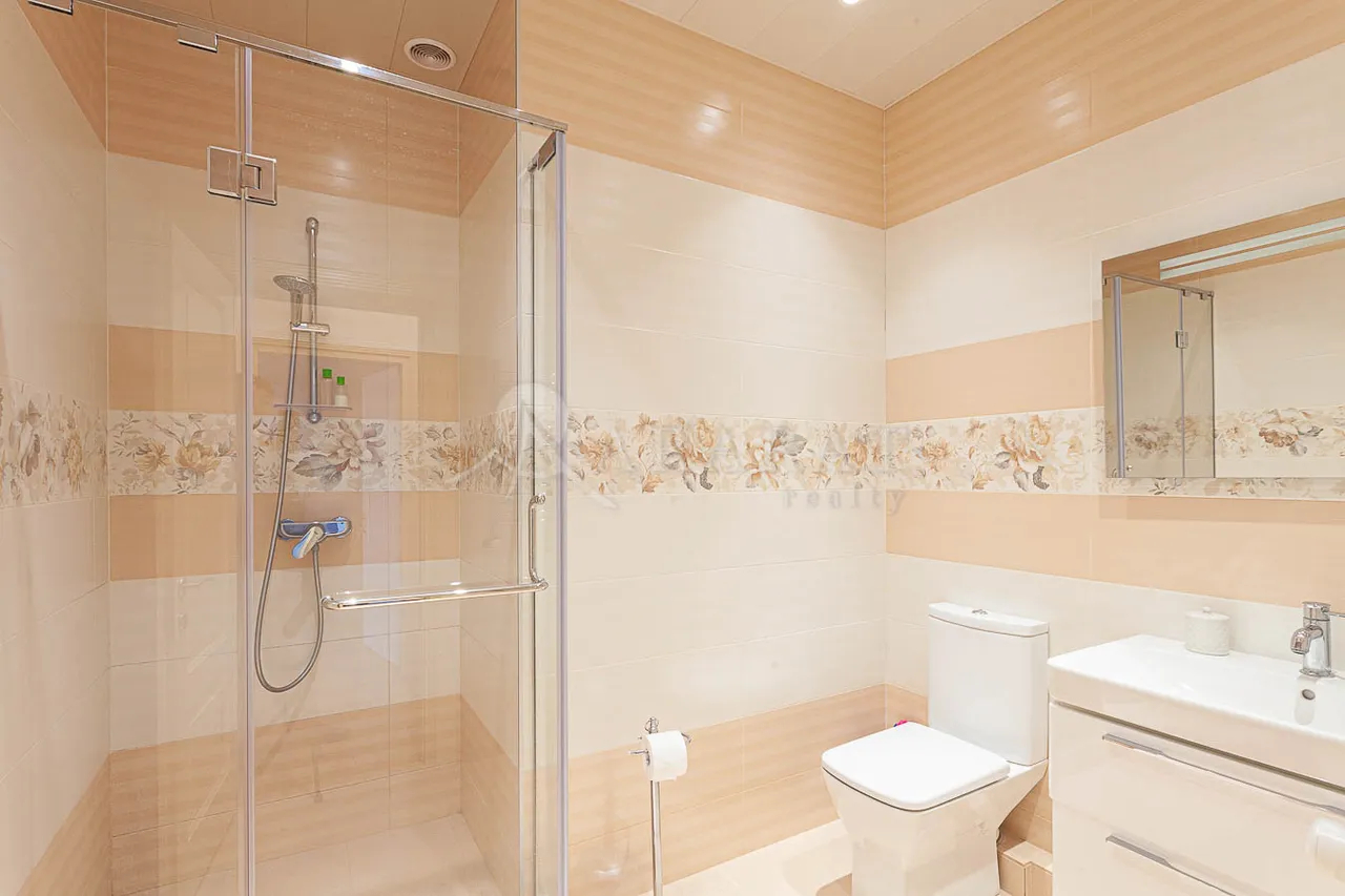 3 bedroom apartment for rent Keri St, Arabkir Yerevan, 159018