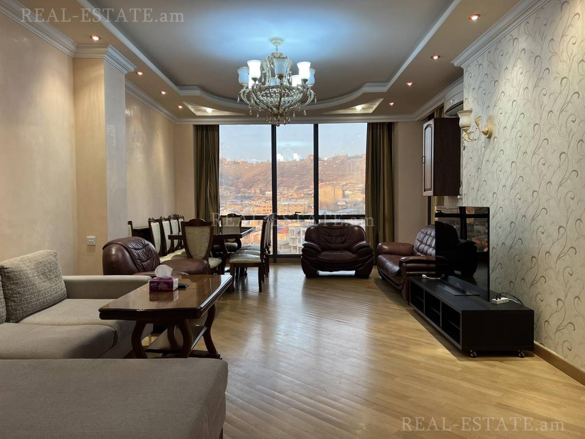 3 bedroom apartment for rent Sayat-Nova Ave, Center Yerevan, 126506