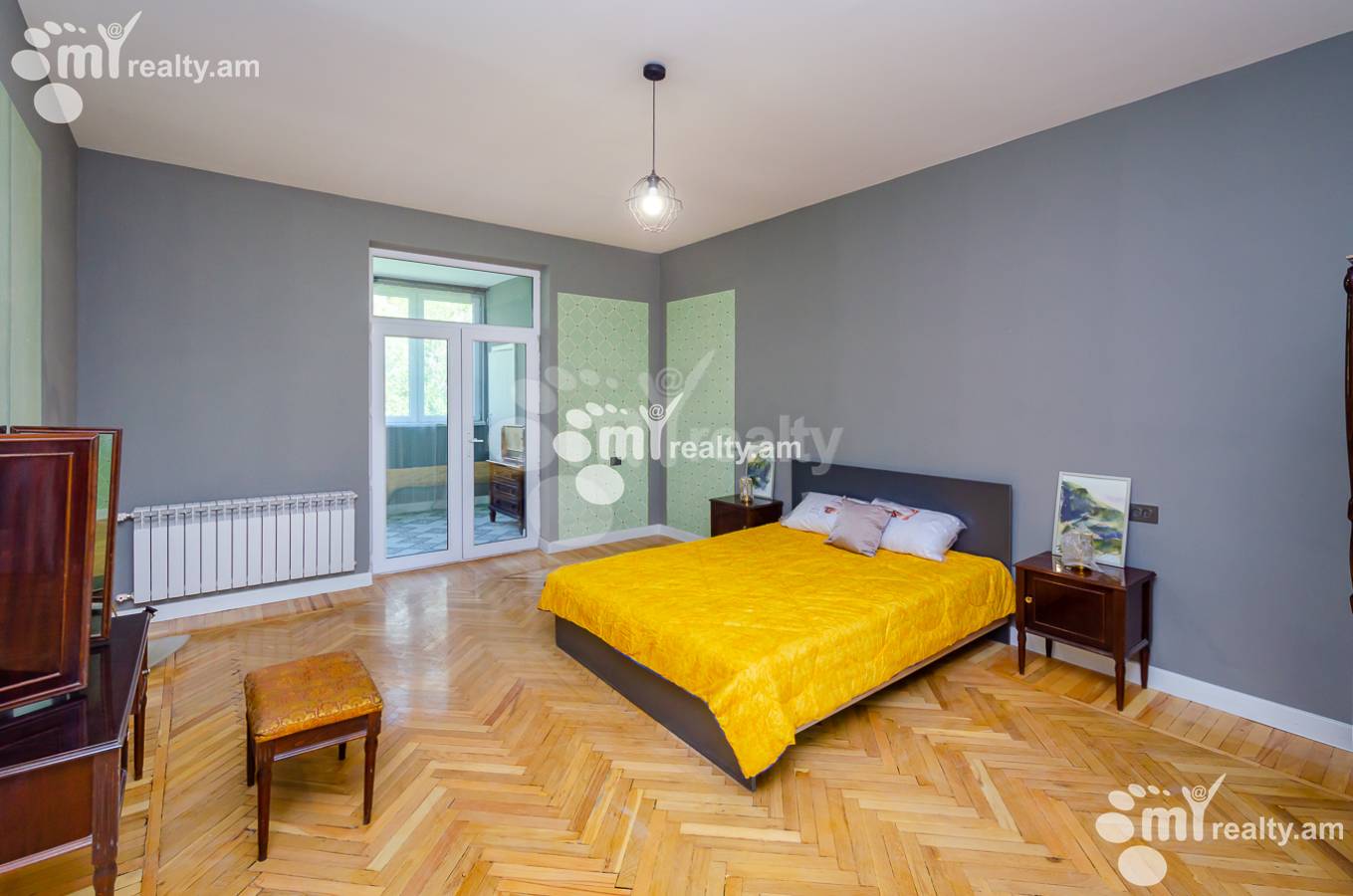 3 bedroom apartment for sale Saryan St, Center Yerevan, 152720
